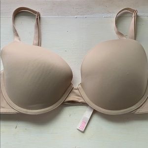 34D Victoria’s Secret Pink Bra